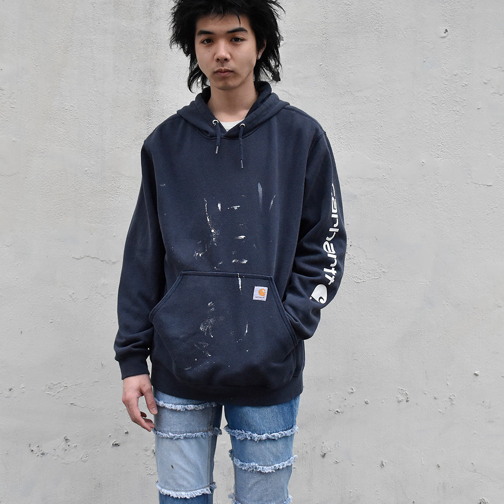 Carhartt ペンキ! プルオーバーパーカー 袖プリント入り 250317H