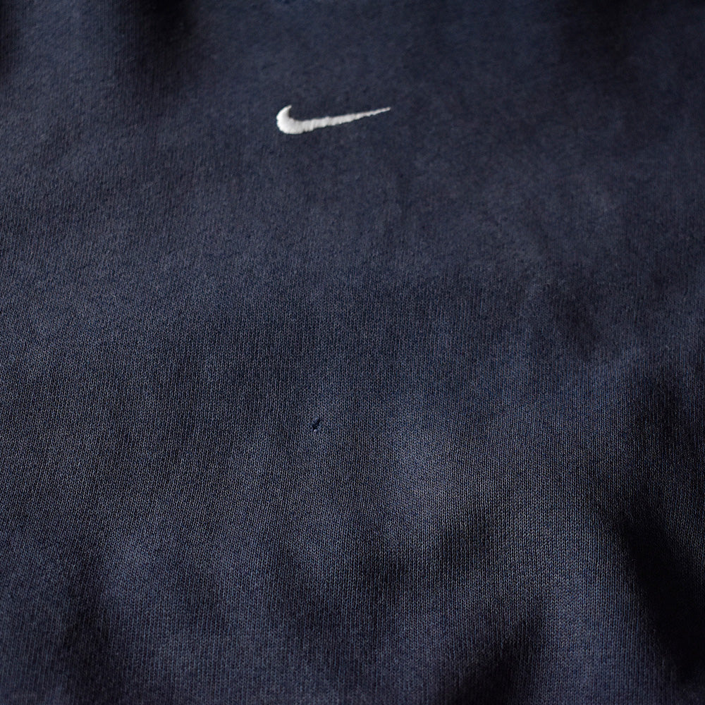 Y2K NIKE “center small swoosh“ パーカー 250901H