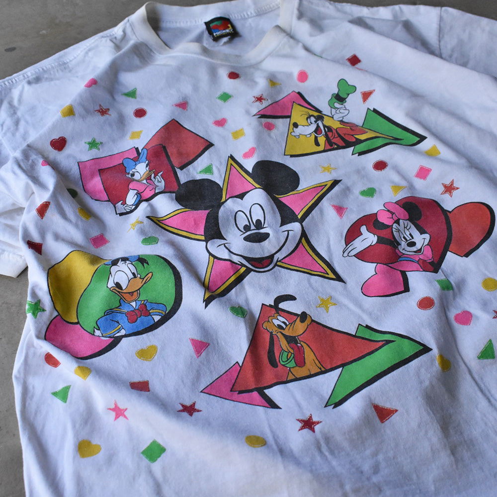 90’s Disney ”MICKEY & FRIENDS” キャラ Tシャツ USA製 240511