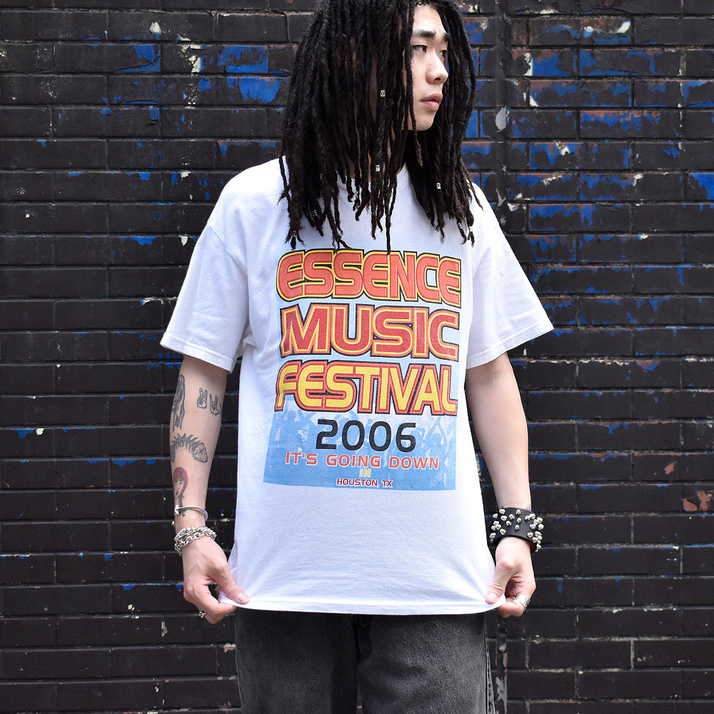 Y2K Essence Music Festival “2006 IN HOUSTON, TX ” ブラックミュージック フェス Tシャツ 240622H