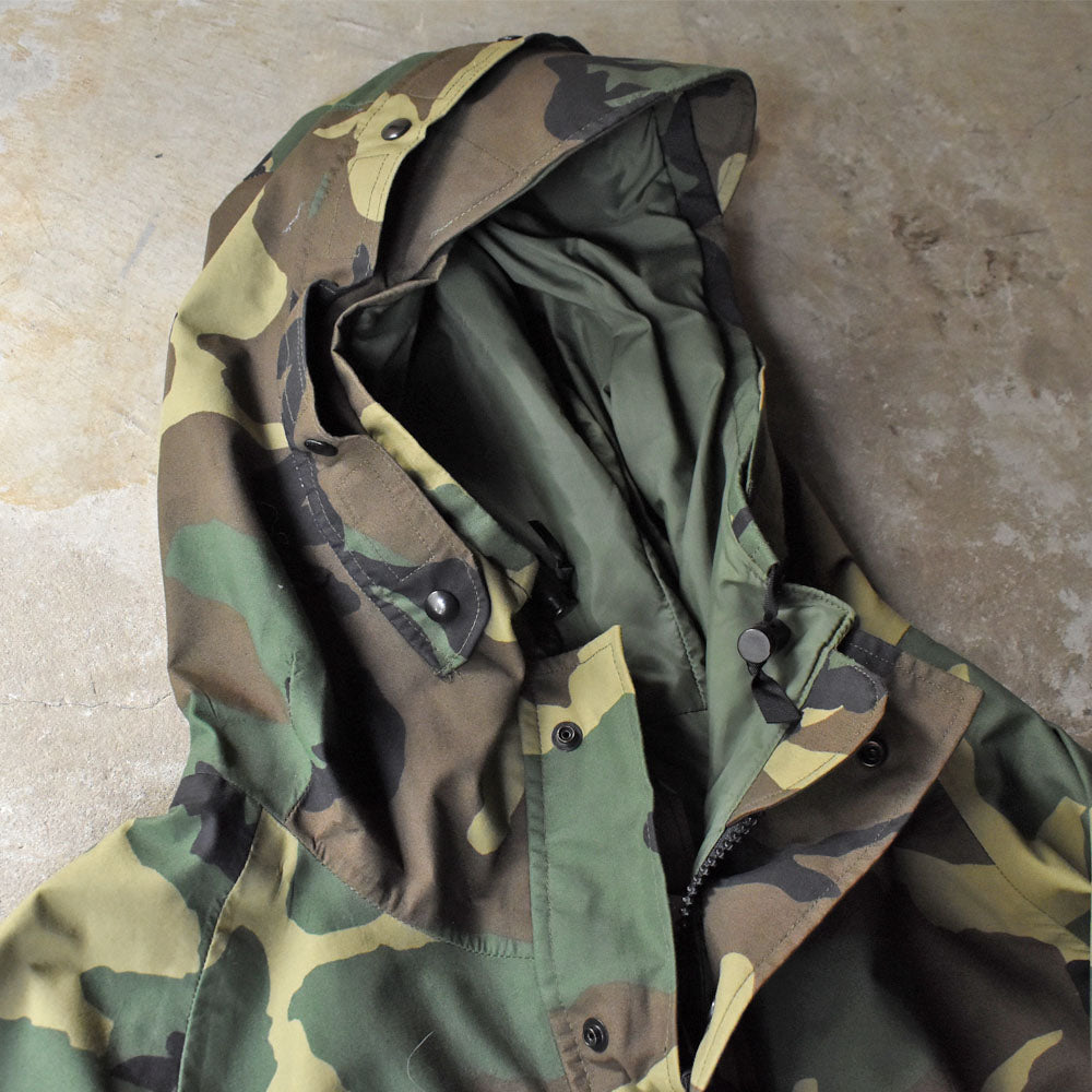 '02 U.S.ARMY ECWCS ウッドランドカモ ゴアテックス パーカー 251007H