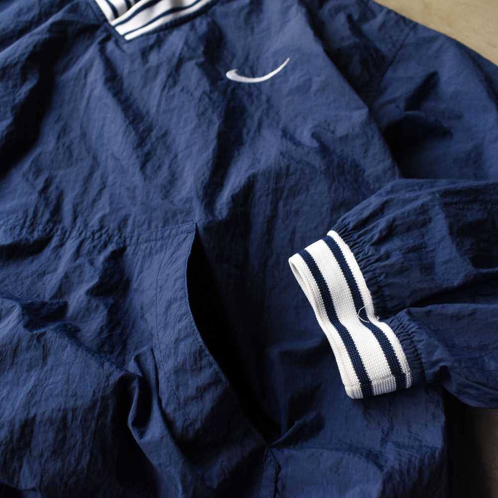 90’s NIKE ナイロンプルオーバー 230905
