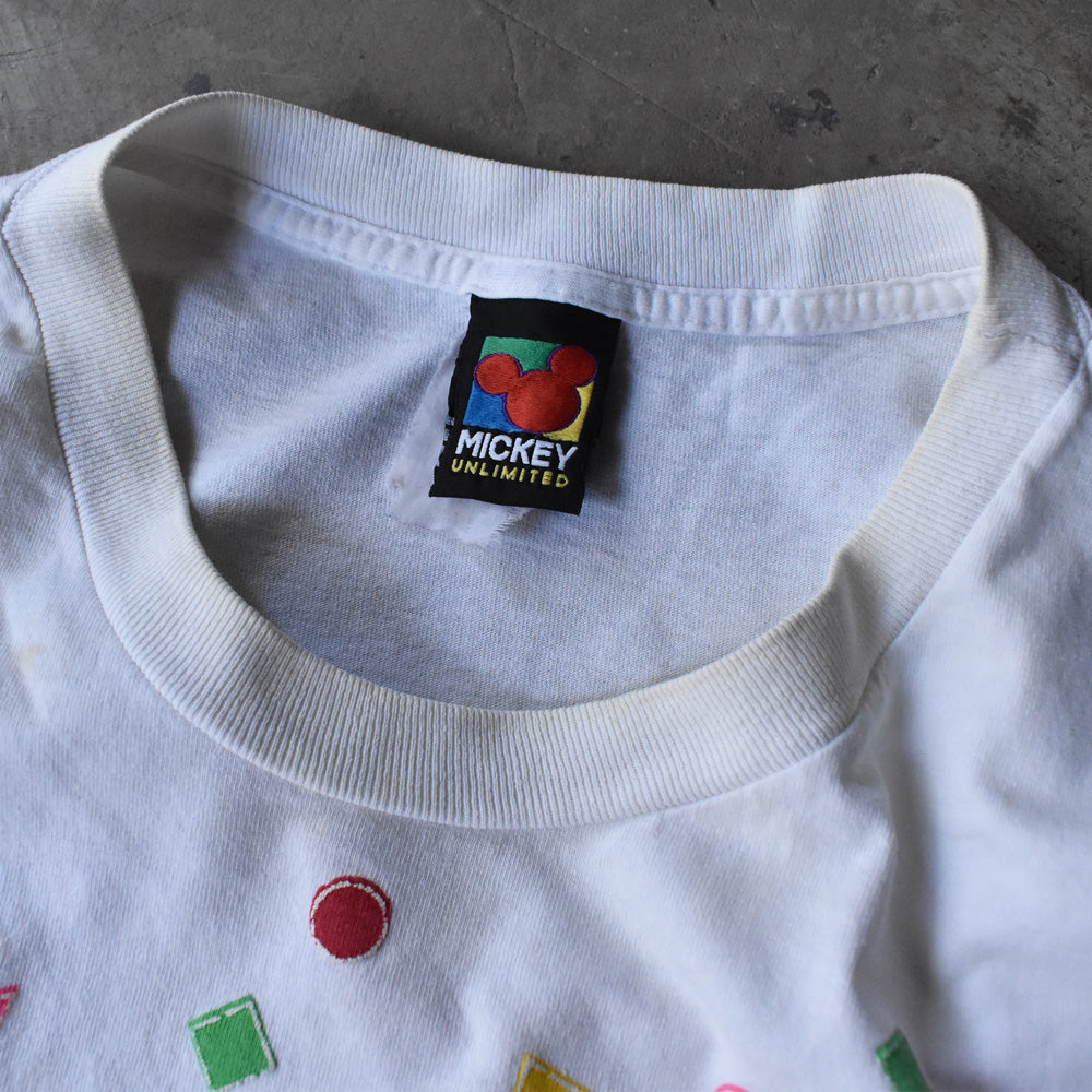 90’s Disney ”MICKEY & FRIENDS” キャラ Tシャツ USA製 240511