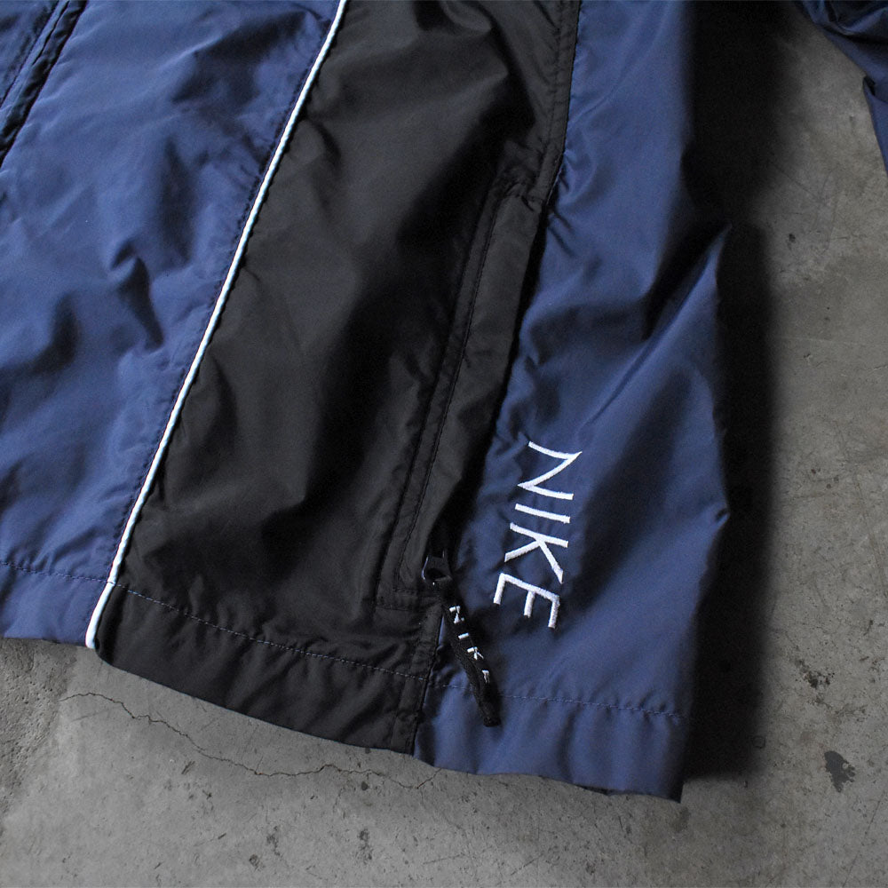90’s NIKE 衿付き ナイロン トラックジャケット 250413
