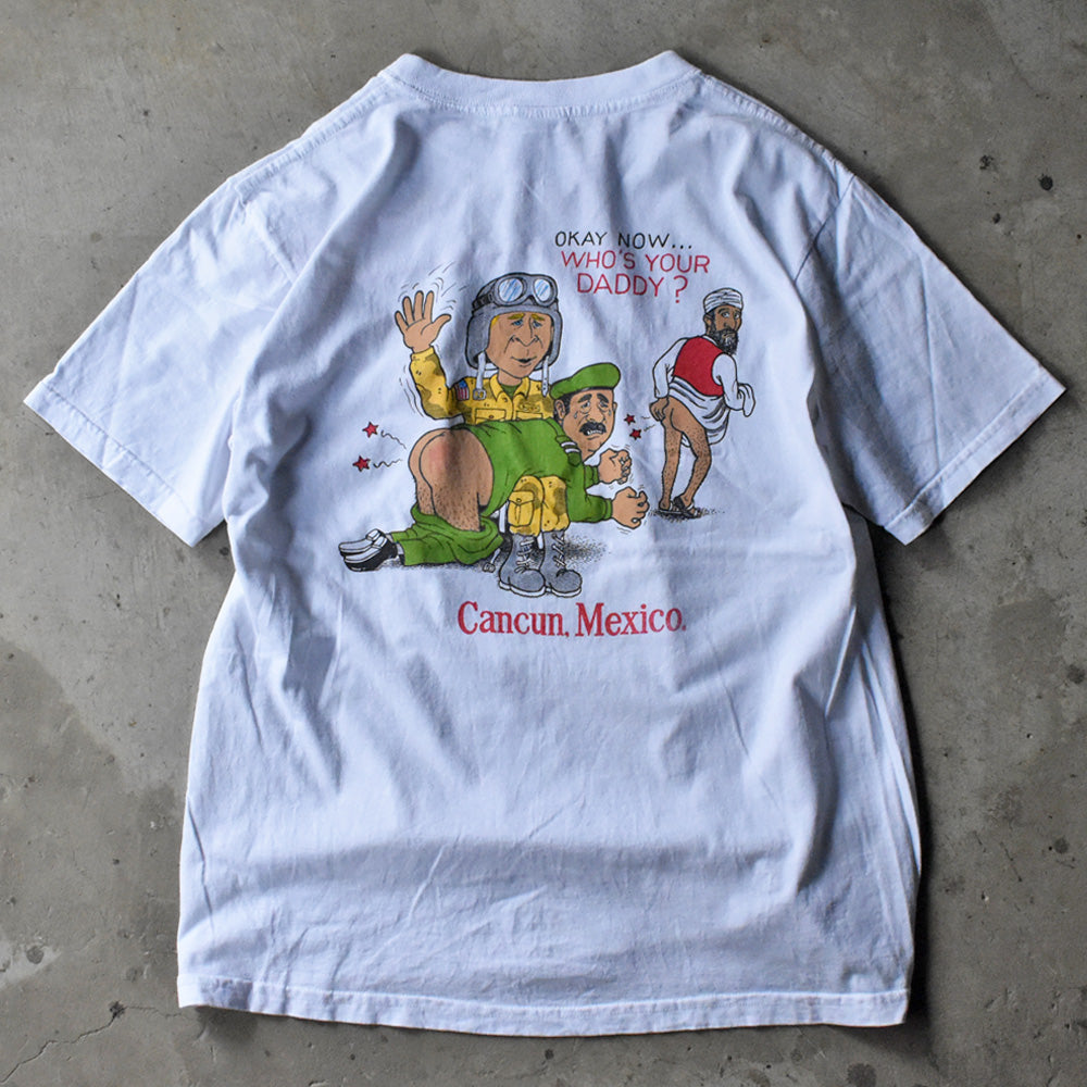 Y2K SUN and BEACH "OKAY NOW... WHO'S YOUR DADDY?" ブッシュ 風刺 Tシャツ 240513
