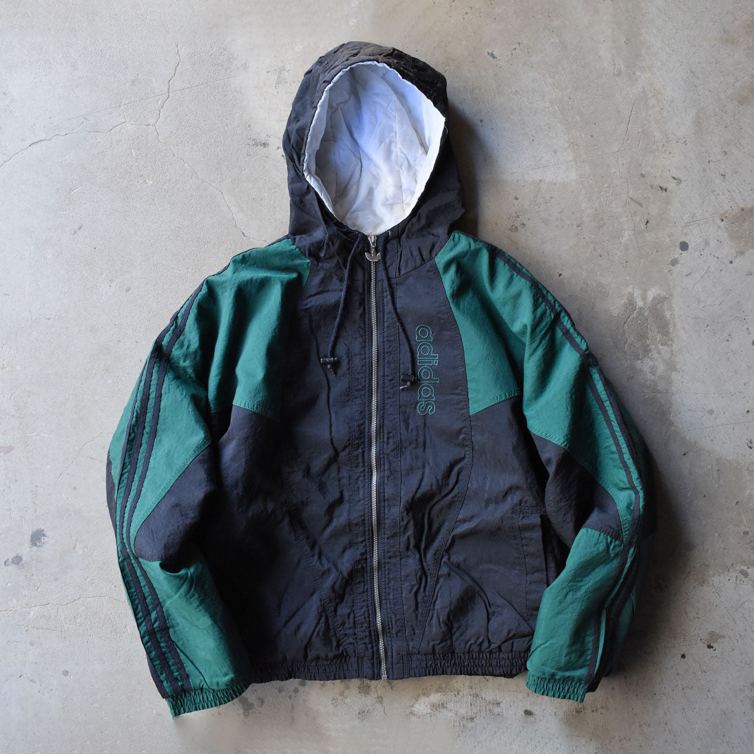 90's adidas 中綿入り ナイロン トラックジャケット 250226