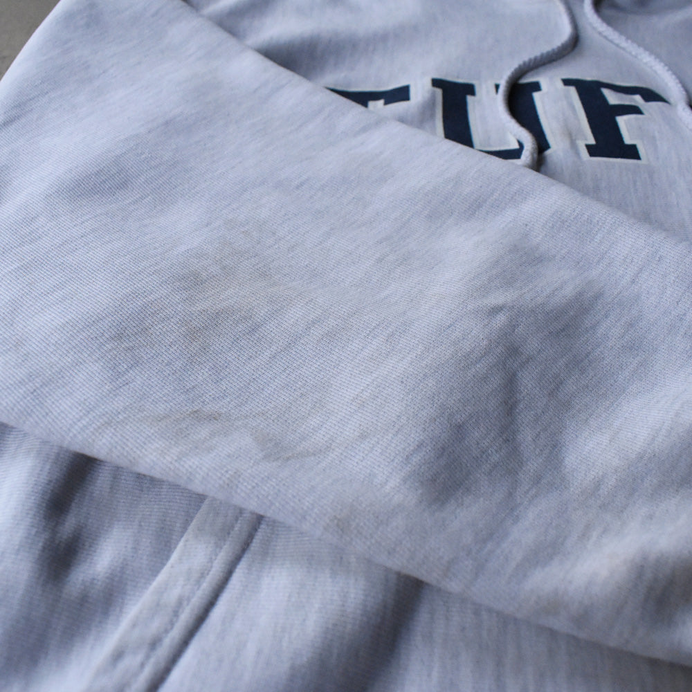 Champion “Tufts” RWパーカー 250510