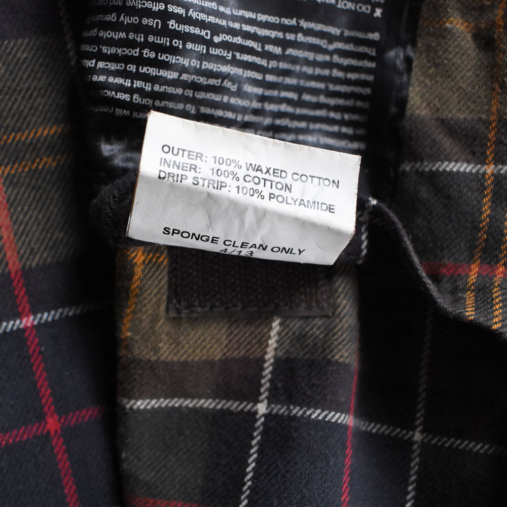 Barbour “CLASSIC NORTHUMBRIA” オイルドコットン ジャケット イングランド製  251028H