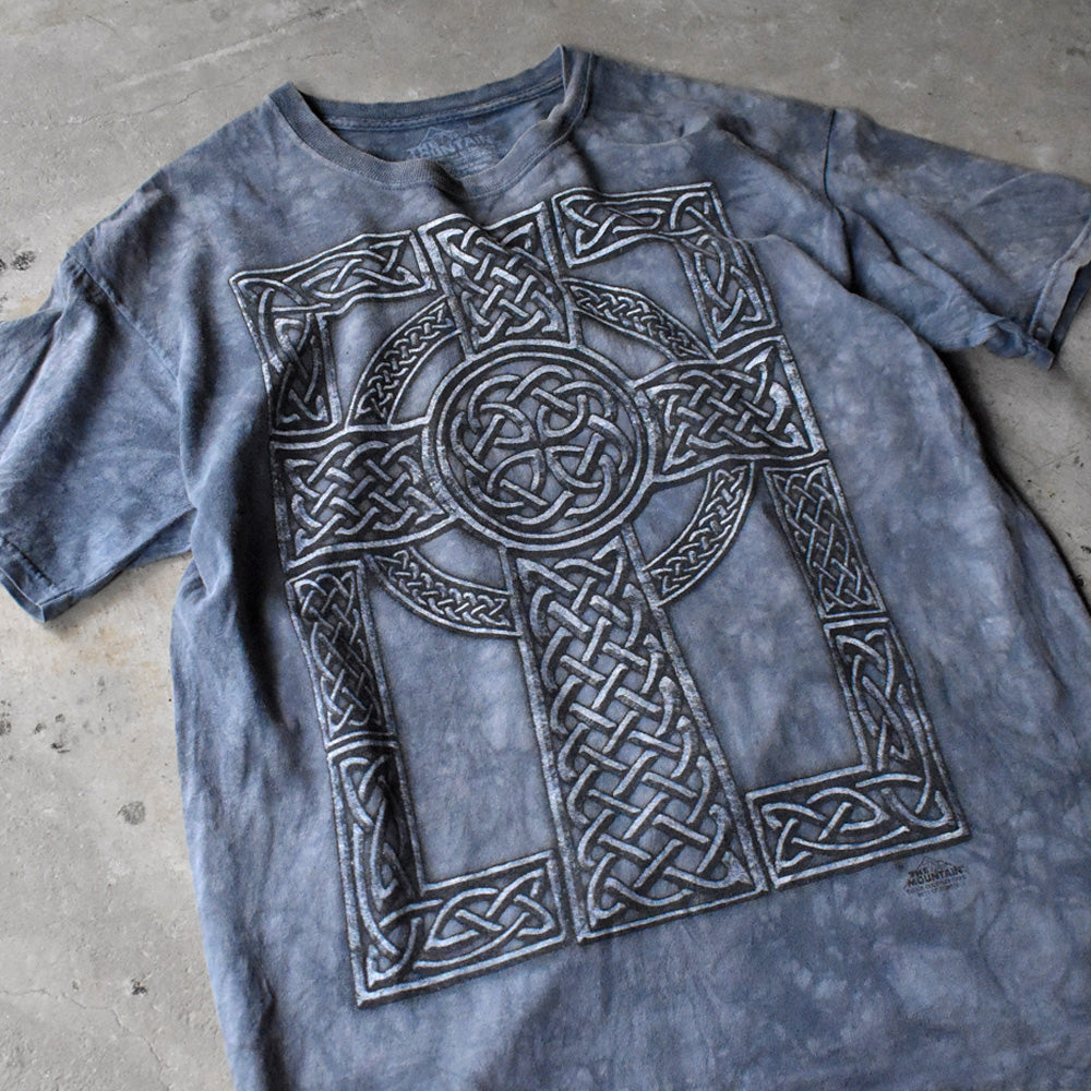 THE MOUNTAIN “Celtic cross” タイダイ Tシャツ 240604