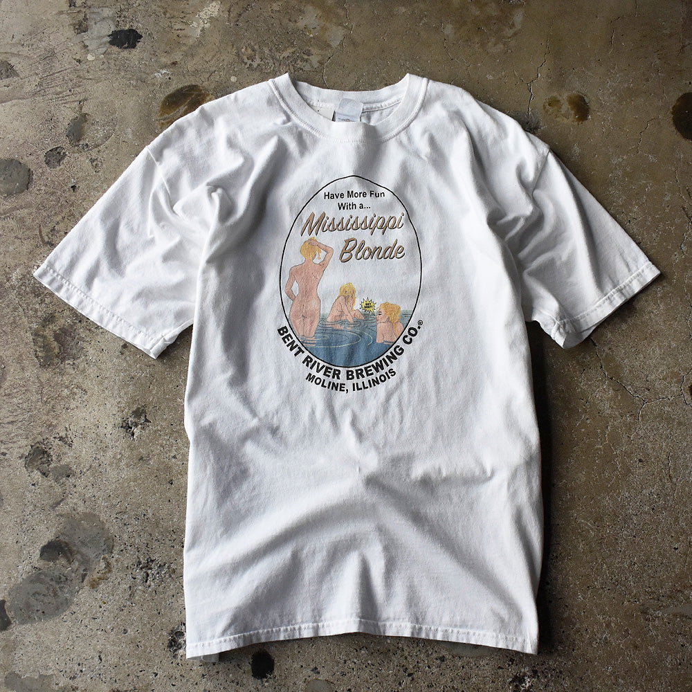 Y2K “BENT RIVER BREWING CO.” Mississippi Blonde 企業 Tシャツ 250812H