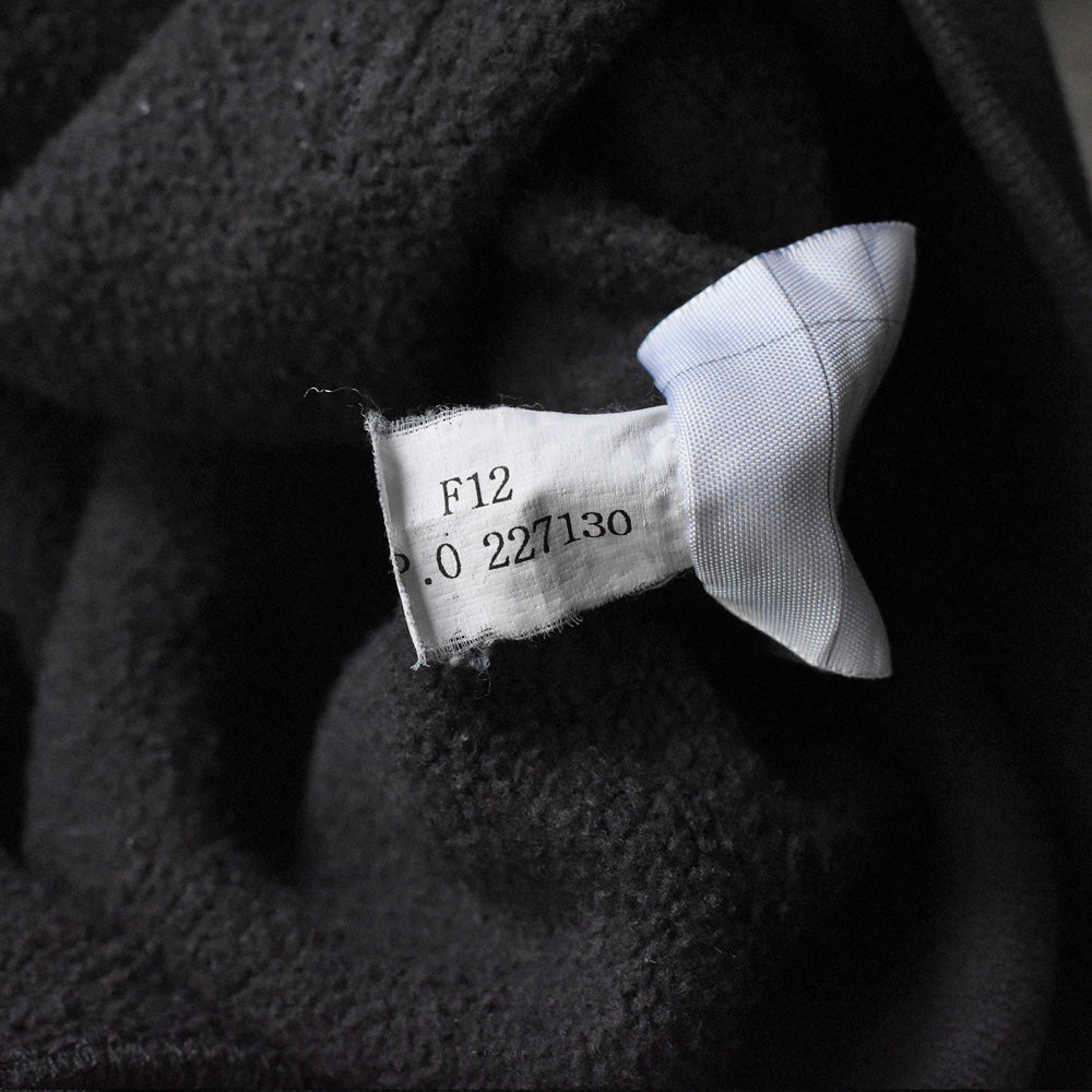 Carhartt フルジップ パーカー 250603