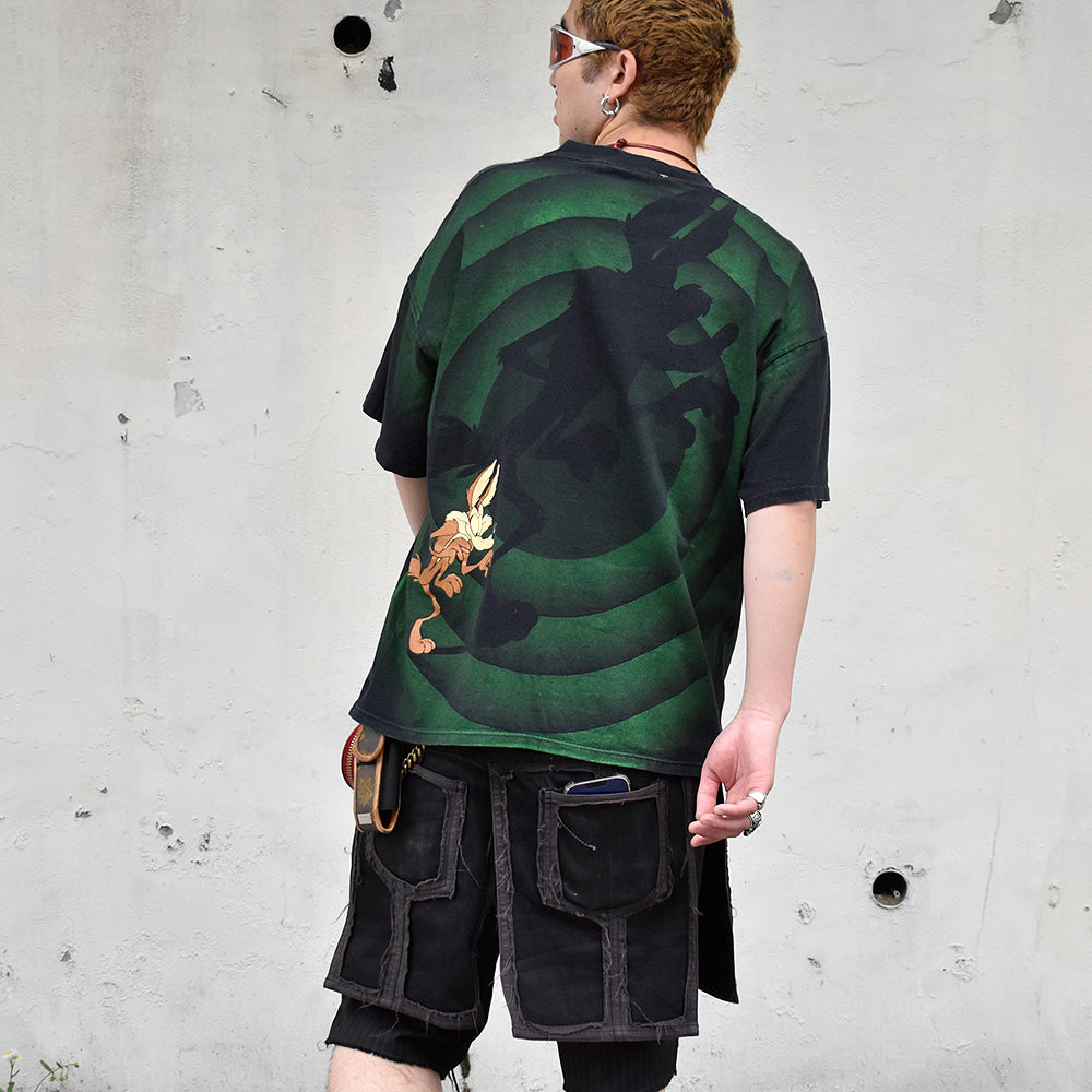 90's AOP! Looney Tunes “Wile E. Coyote” Tシャツ USA製 250512H