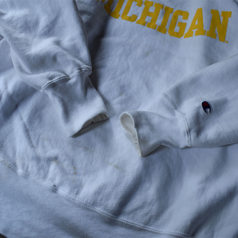 Y2K Champion “MICHIGAN” 白ボディ! RWスウェット 231105