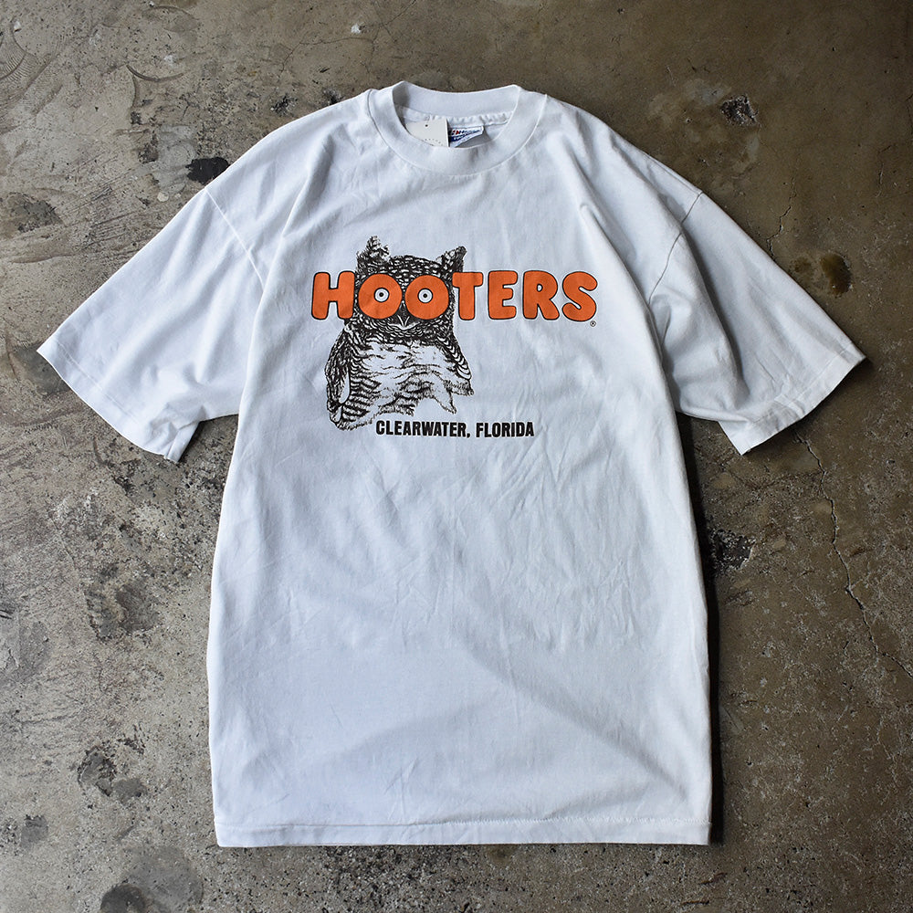 90’s HOOTERS “More Than a Mouthful”Tシャツ USA製 250813H