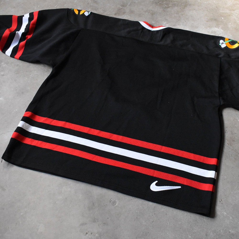 90's NIKE “NHL Chicago Blackhawks“ ホッケーシャツ カナダ製 250223H
