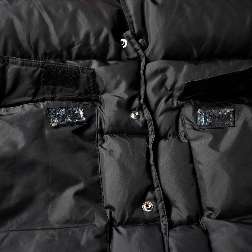 adidas 2トーン ダウンベスト 241202