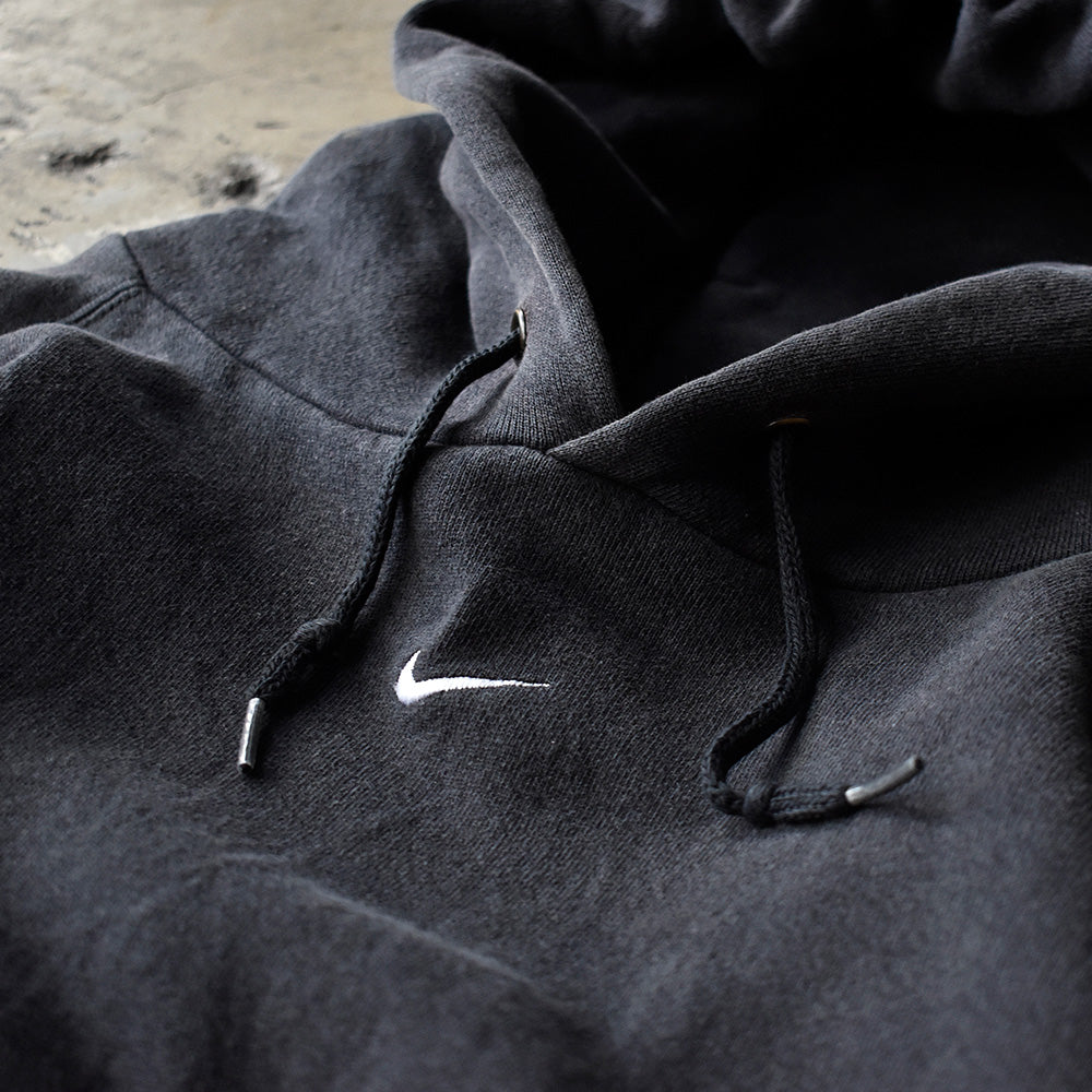 良フェード 90s 00s NIKE センターロゴ パーカー 黒 ブラック M 古着 ナイキ NIKE センターロゴ スウェットプルオーバーパーカー