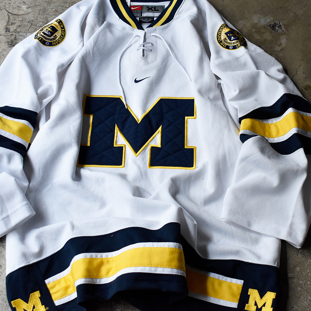 90's~ NIKE center swoosh! “The University of Michigan“ ホッケーシャツ 240509H