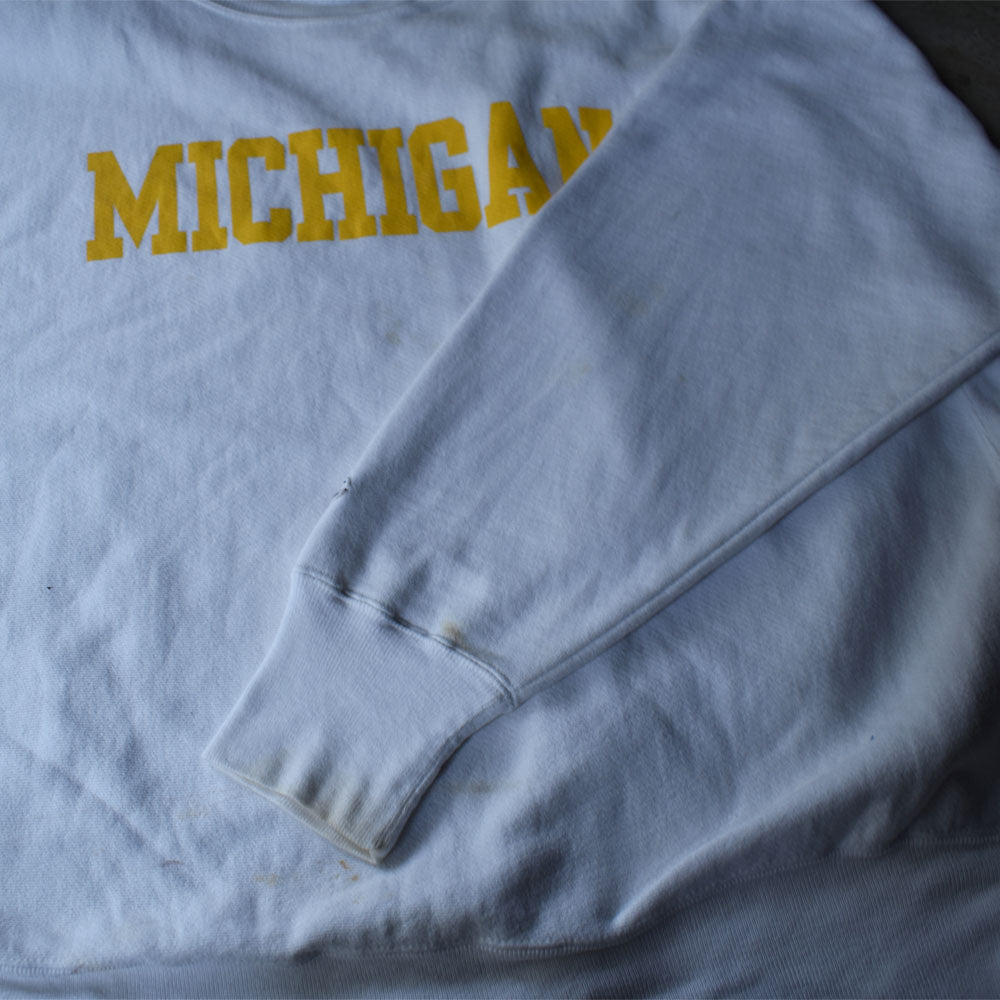 Y2K Champion “MICHIGAN” 白ボディ! RWスウェット 231105