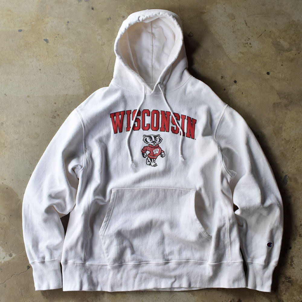 Champion “WISCONSIN” RWパーカー 240408