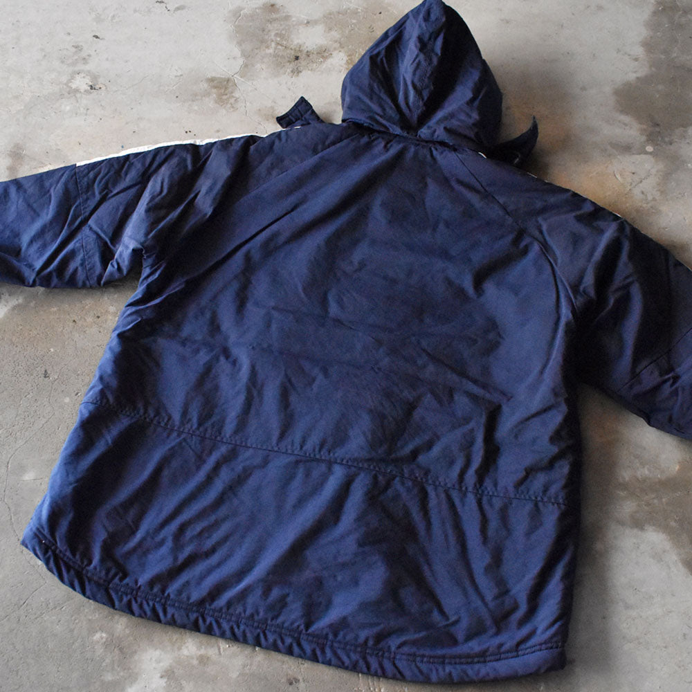 Y2K NIKE 中綿入り ナイロンジャケット 240205