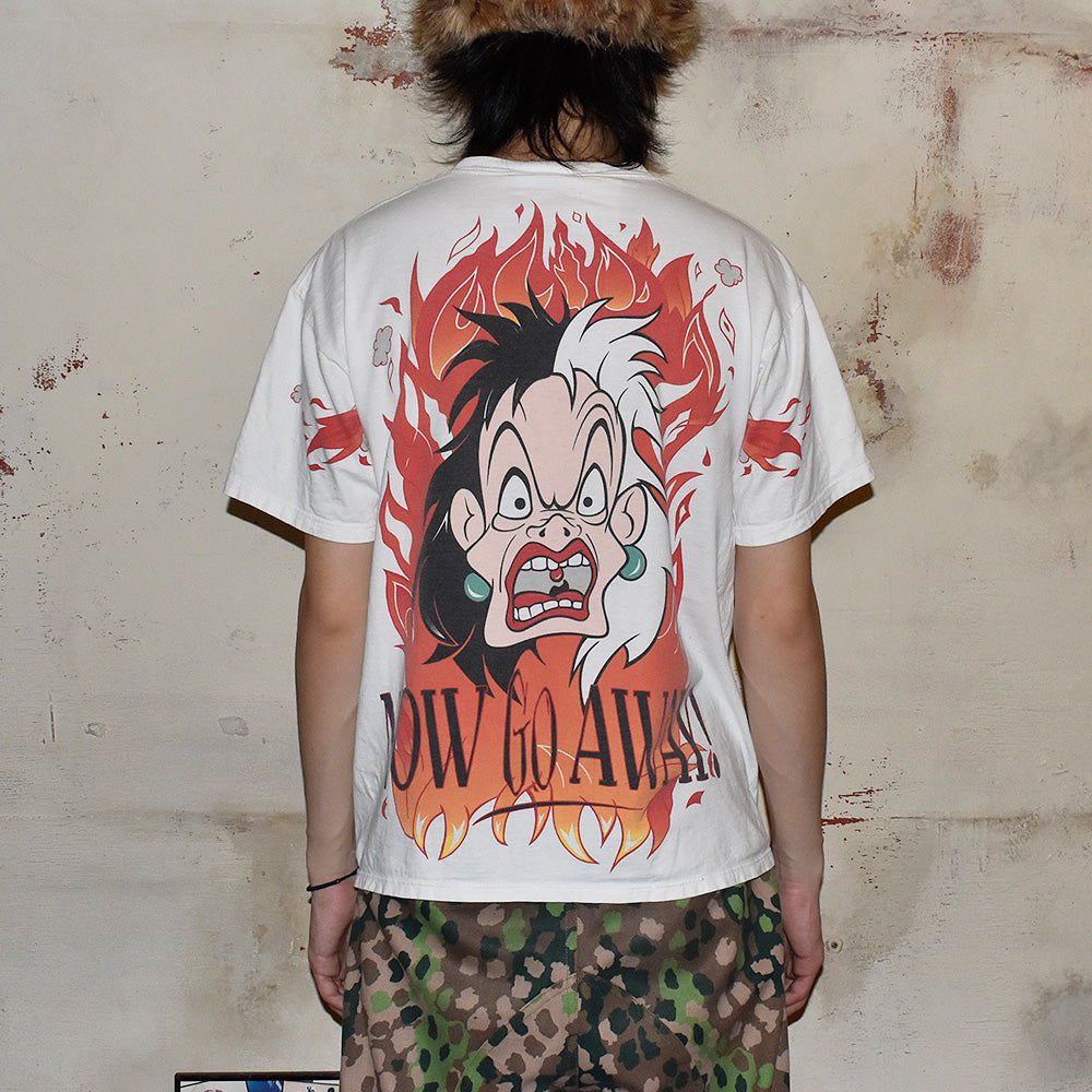 90's~ AOP! Disney “One Hundred and One Dalmatians クルエラ“ Tシャツ USA製 250503H