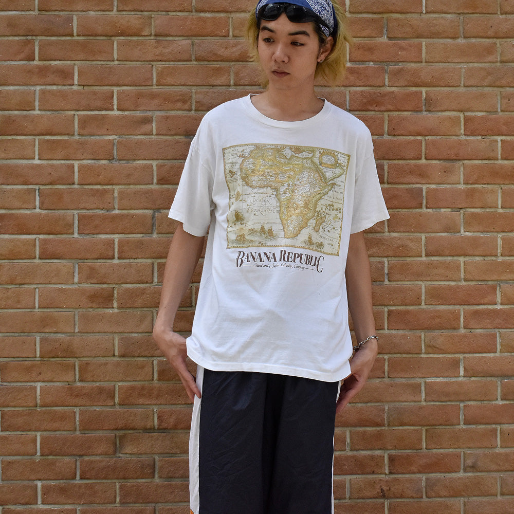 90's BANANA REPUBLIC “Map” Tシャツ 250713H