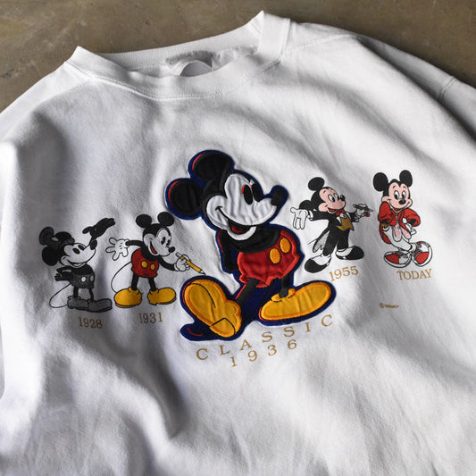 90's Disney “Mickey Classics / 1928 - TODAY” ワッペン スウェット USA製 240507