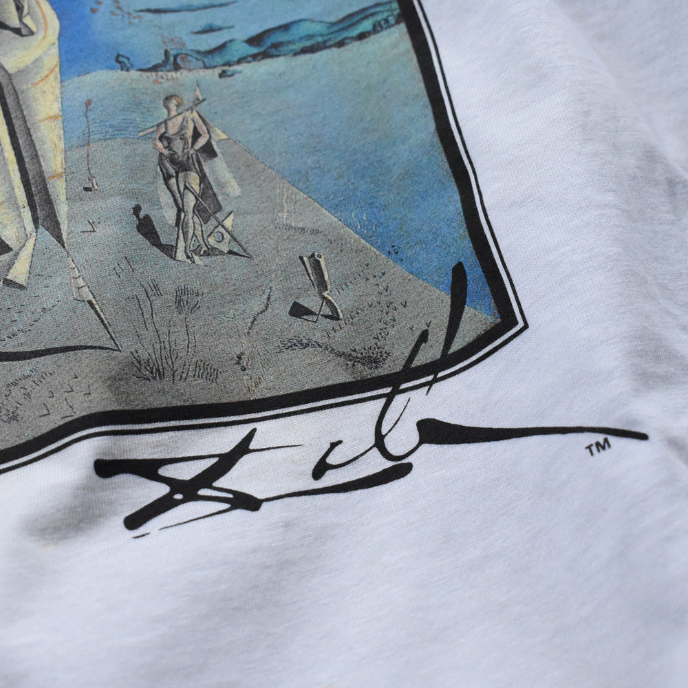 90’s デッドストック! Salvador Dalí “Apparatus and Hand” アート Tシャツ USA製 250607 (D)