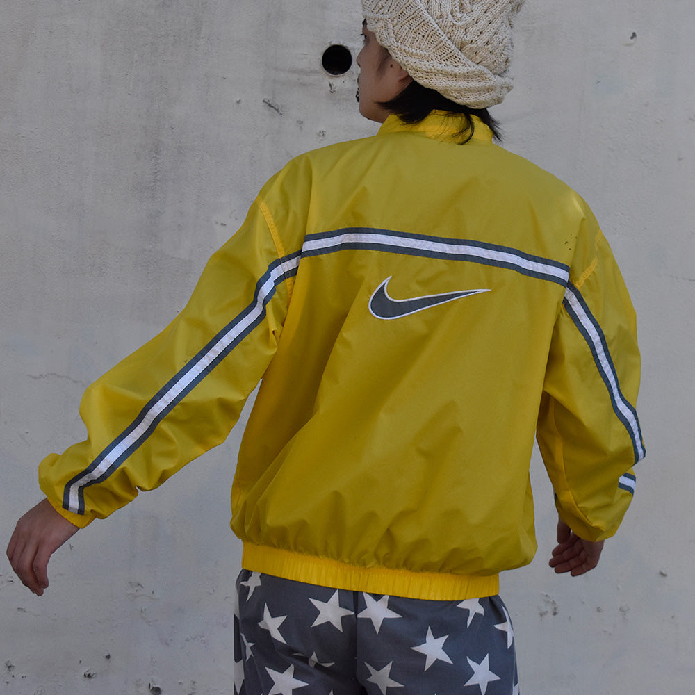【楽天:399218-20250109-0567516069】90's NIKE ナイロンジャケット イエロー×グレー! 231027