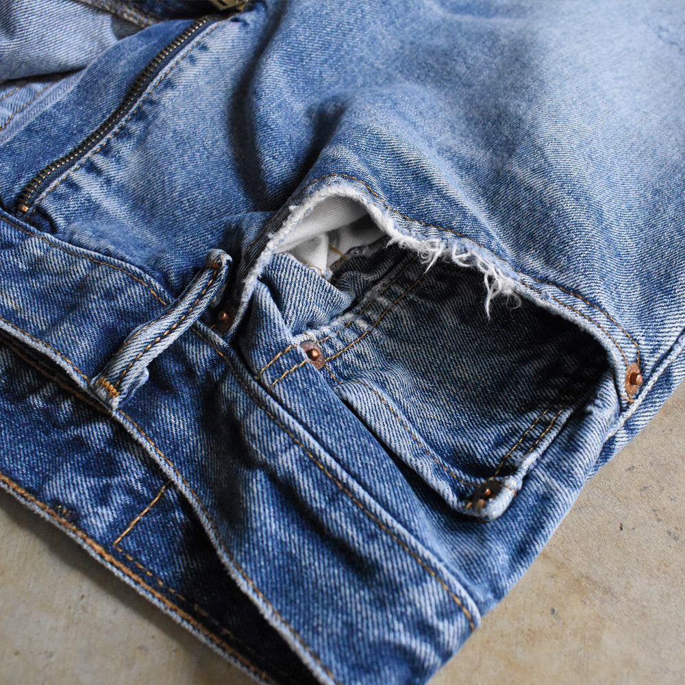 Levi's 517 ダメージ! ブーツカット デニムパンツ 250422