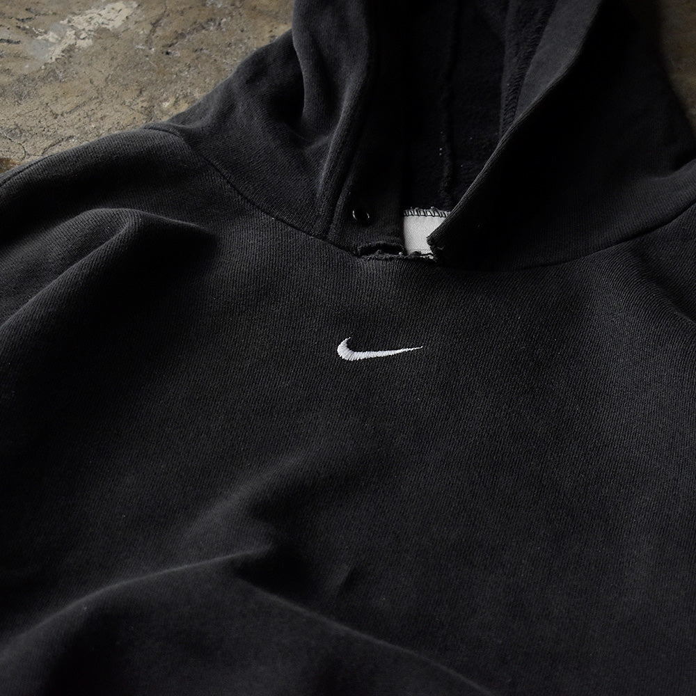 Y2K NIKE “center small swoosh“ ブラック! パーカー 250809H