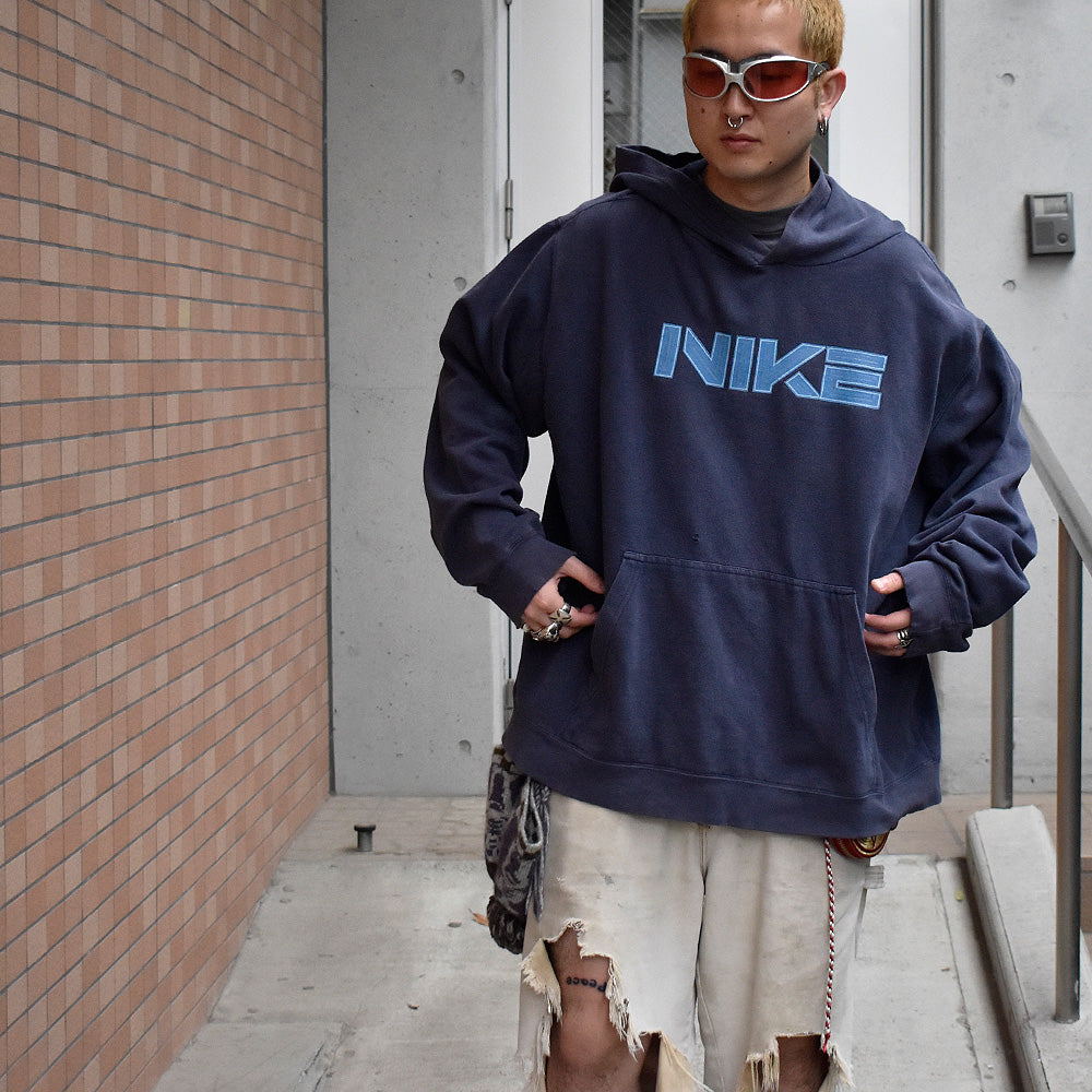 90's~ NIKE “NIKE”プリントパーカー 250425H