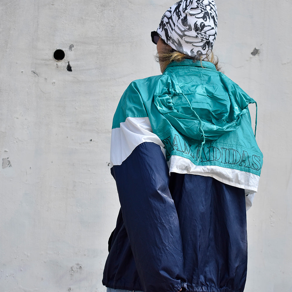 80's adidas “TEAM ADIDAS” フード付き ナイロンジャケット 231029H