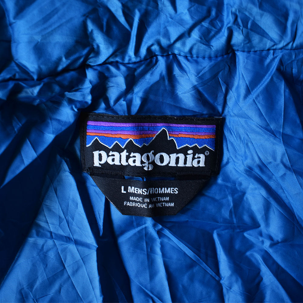 patagonia ナイスカラー! ナノパフジャケット 231026