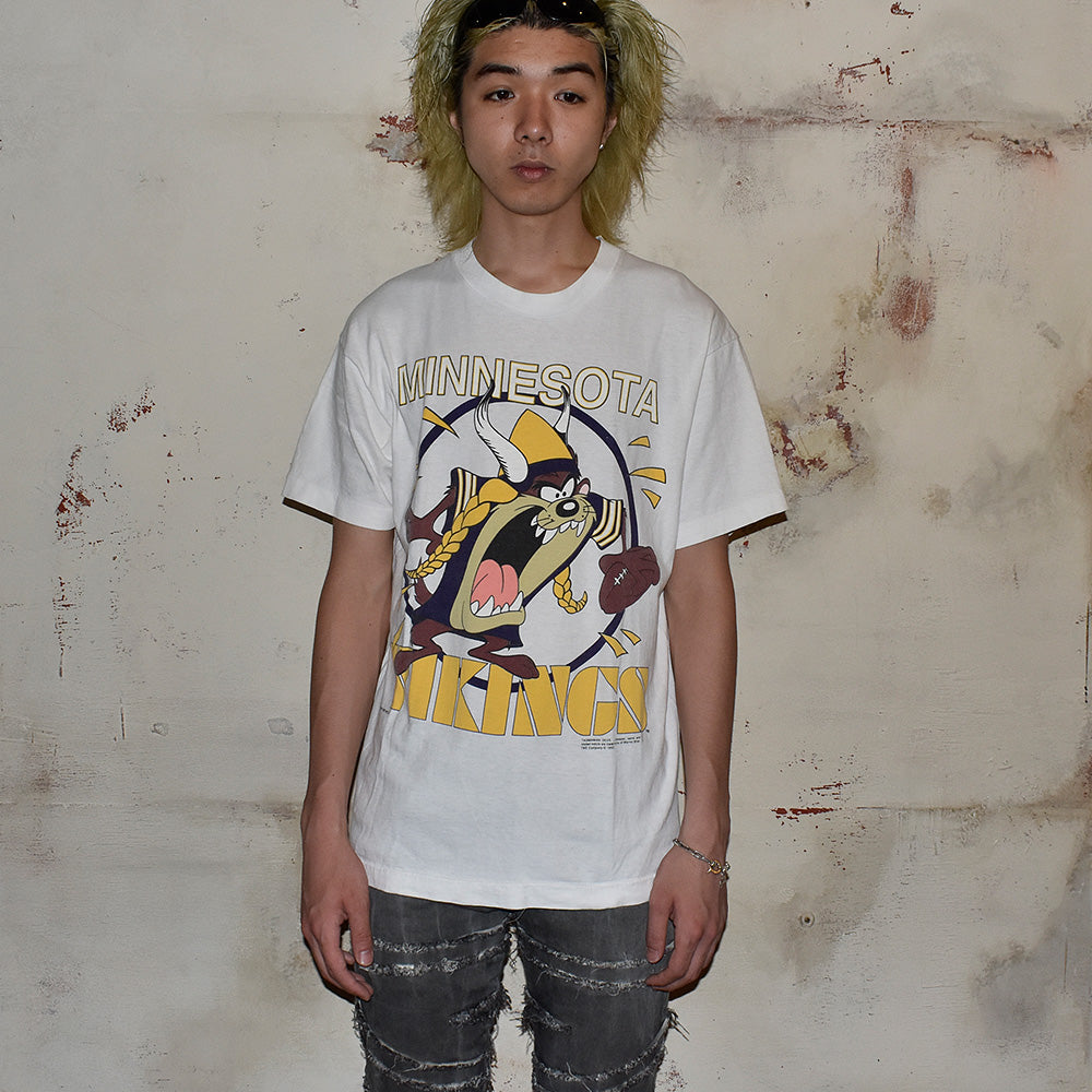 90's Looney Tunes “Minnesota Vikings×Tasmanian Devil“ Tシャツ USA製 250612H