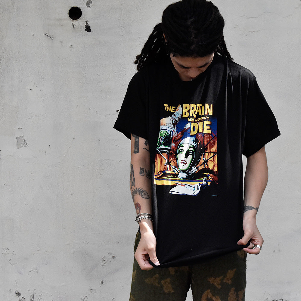 Y2K “The Brain That Wouldn't Die” SF ホラー ムービー Tシャツ 240916H