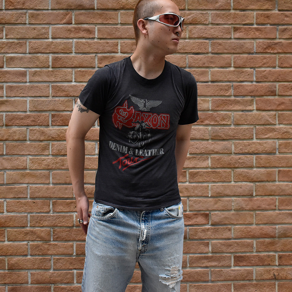80's SAXON “Denim and Leather” Tour ロック Tシャツ 250706H