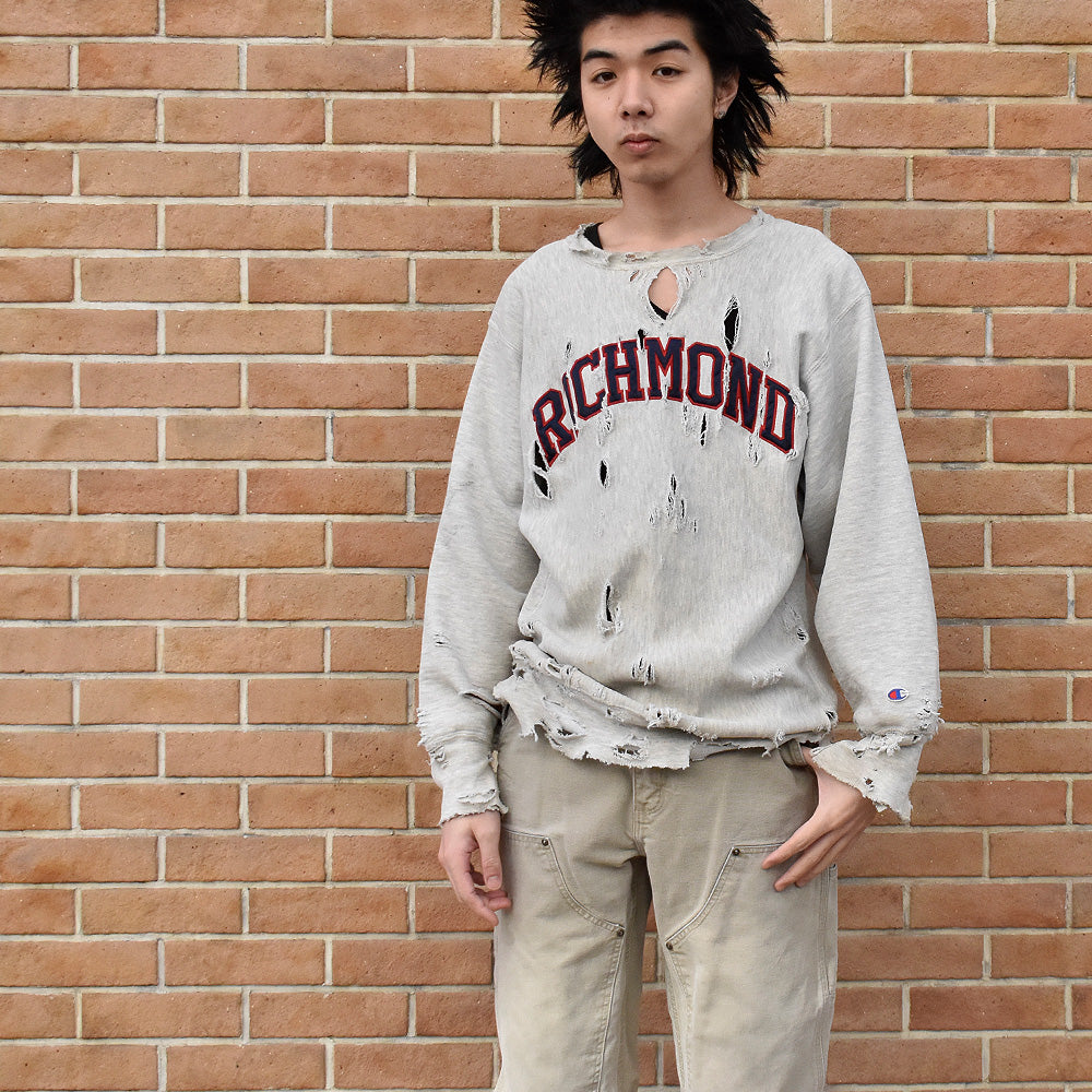 90's ボロ! Champion “Richmond” ワッペン リバースウィーブ スウェット 250212H