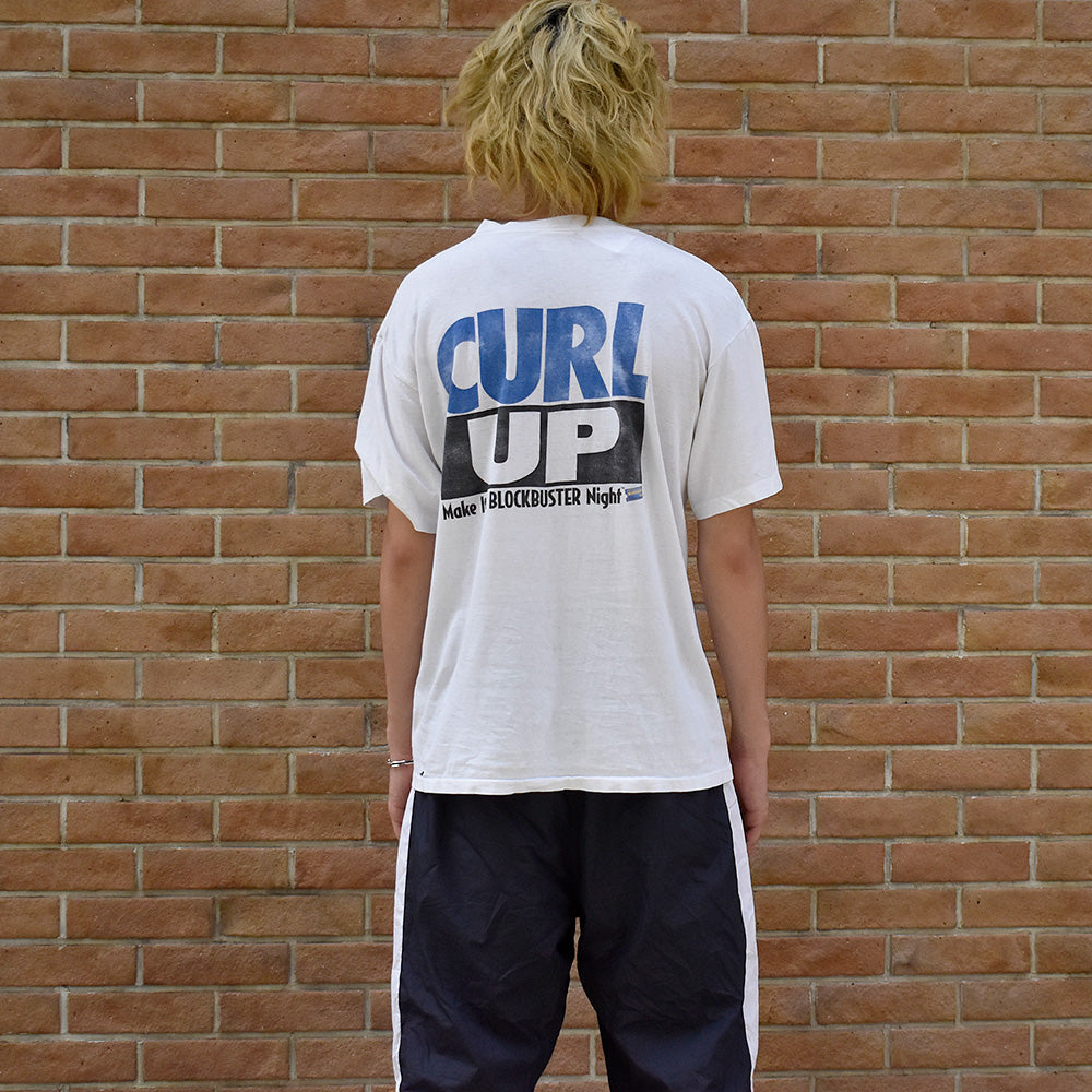 90's BLOCKBUSTER VIDEO “KICK BACK“ Tシャツ 250711H