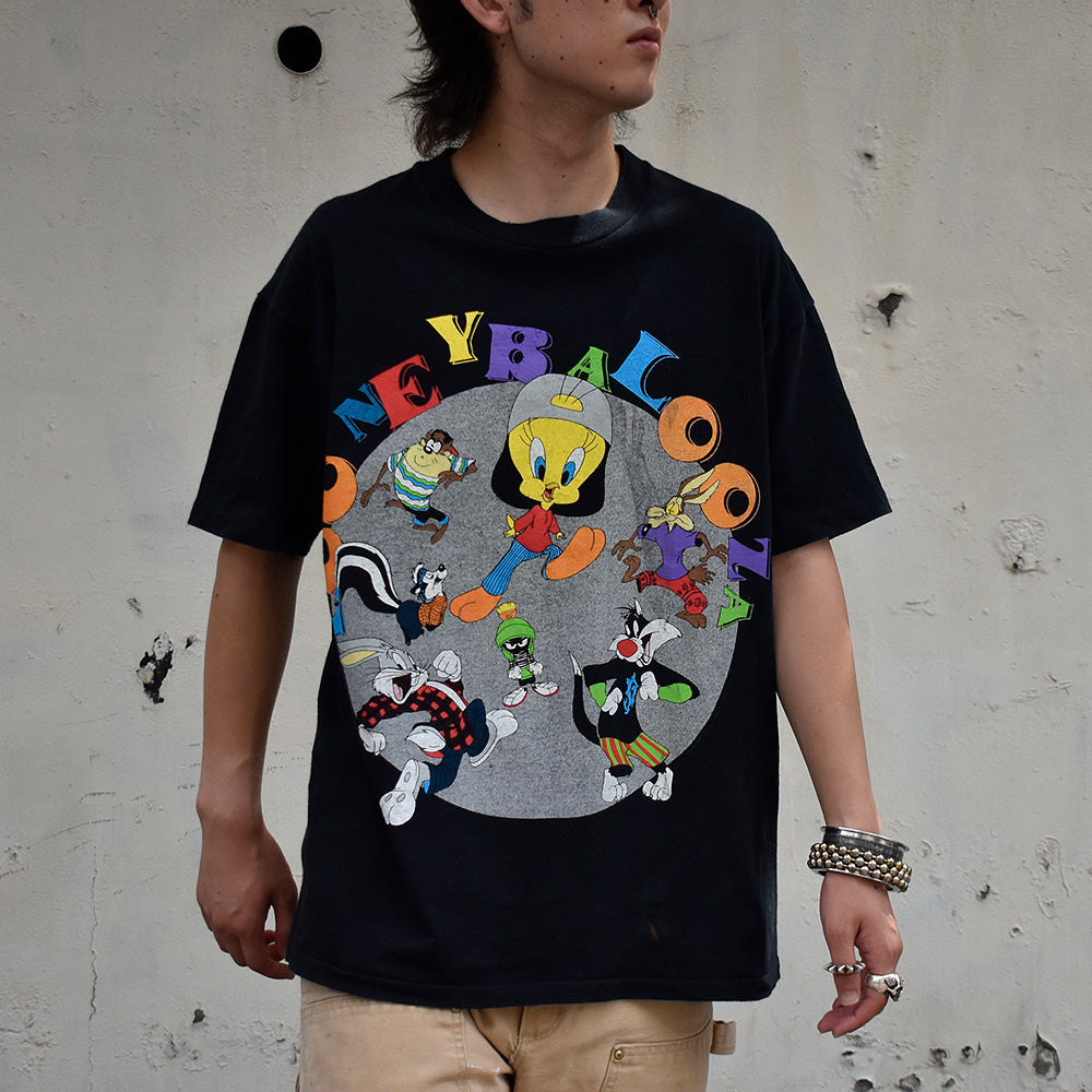 90's Looney Tunes "Looney Balooza" 海外アニメ キャラ Tシャツ USA製 230816H