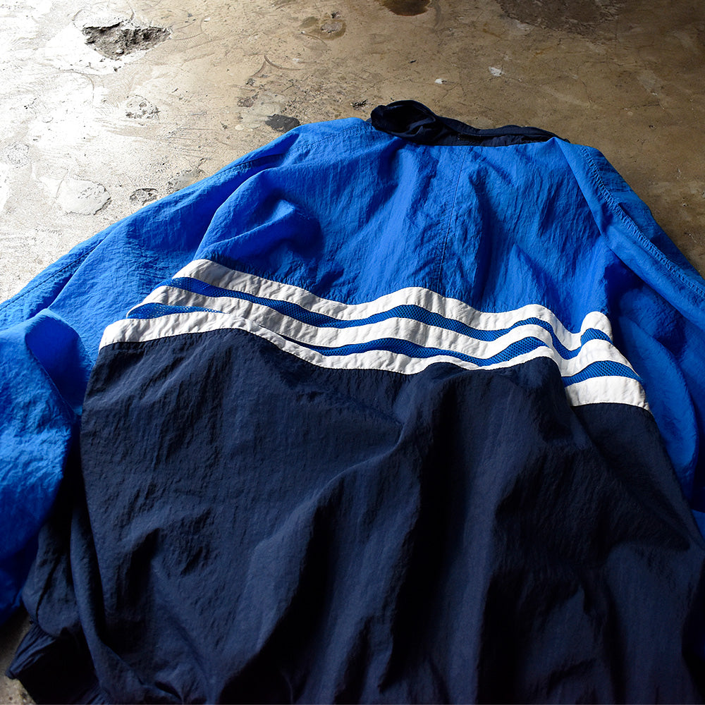 90's adidas ナイロンジャケット 231025