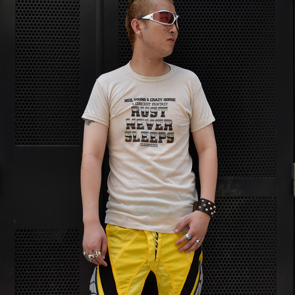 70's Neil Young & Crazy Horse “Rust Never Sleeps” コンサート ロック Tシャツ 250730H