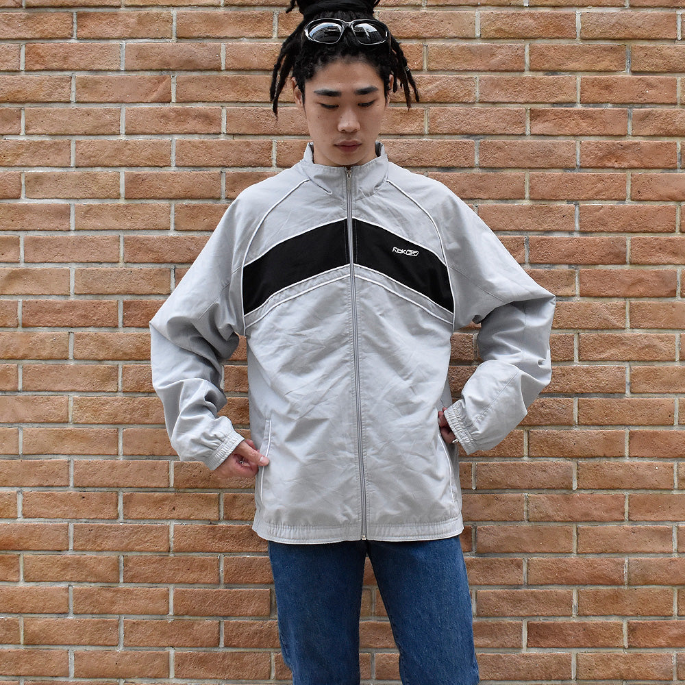 Reebok フルジップ ナイロンジャケット 240920H