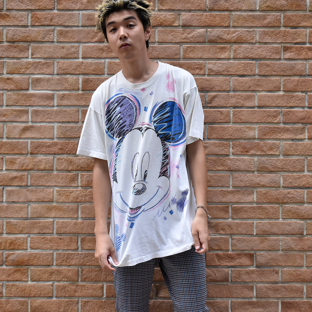 90's Disney Mickey ビッグフェイス! 海外アニメ キャラ Tシャツ 250801H