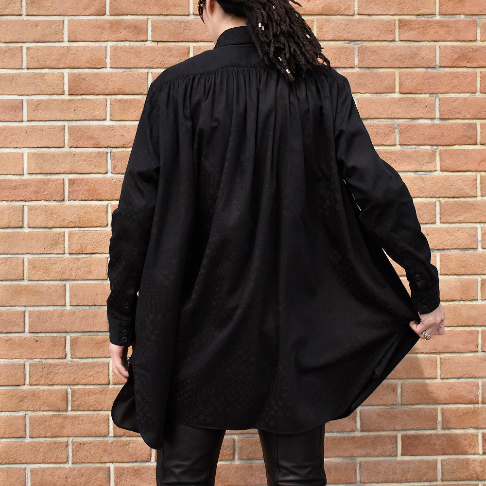 blackmeans オリエンタル柄 タック入り プルオーバーシャツ 945-79GS167-1 240313H