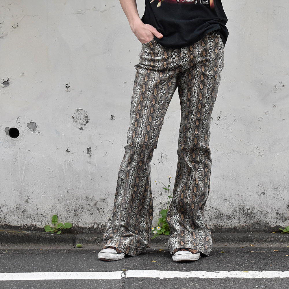 BOG “Snake柄“ ストレッチ フレアパンツ 250510H