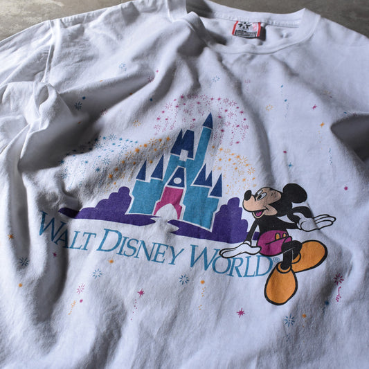 90’s Disney “WALT DISNEY WORLD” ミッキーマウス キャラ Tシャツ USA製 240419