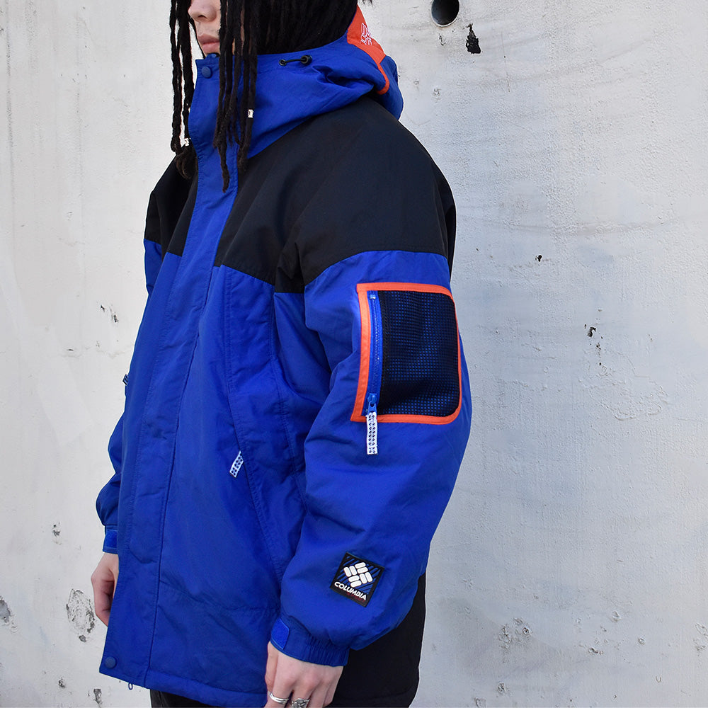 Y2K Columbia フード付き 中綿入り ナイロンジャケット ナイスカラー! 240213H