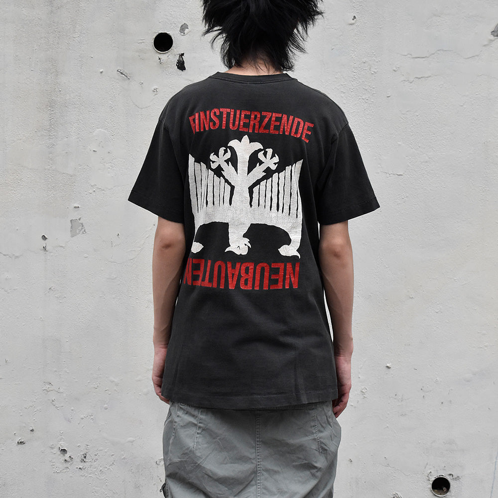 90's Einstürzende Neubauten “Fuenf Auf Der Nach Oben Offenen Richterskala” イーグル Tシャツ 250324H